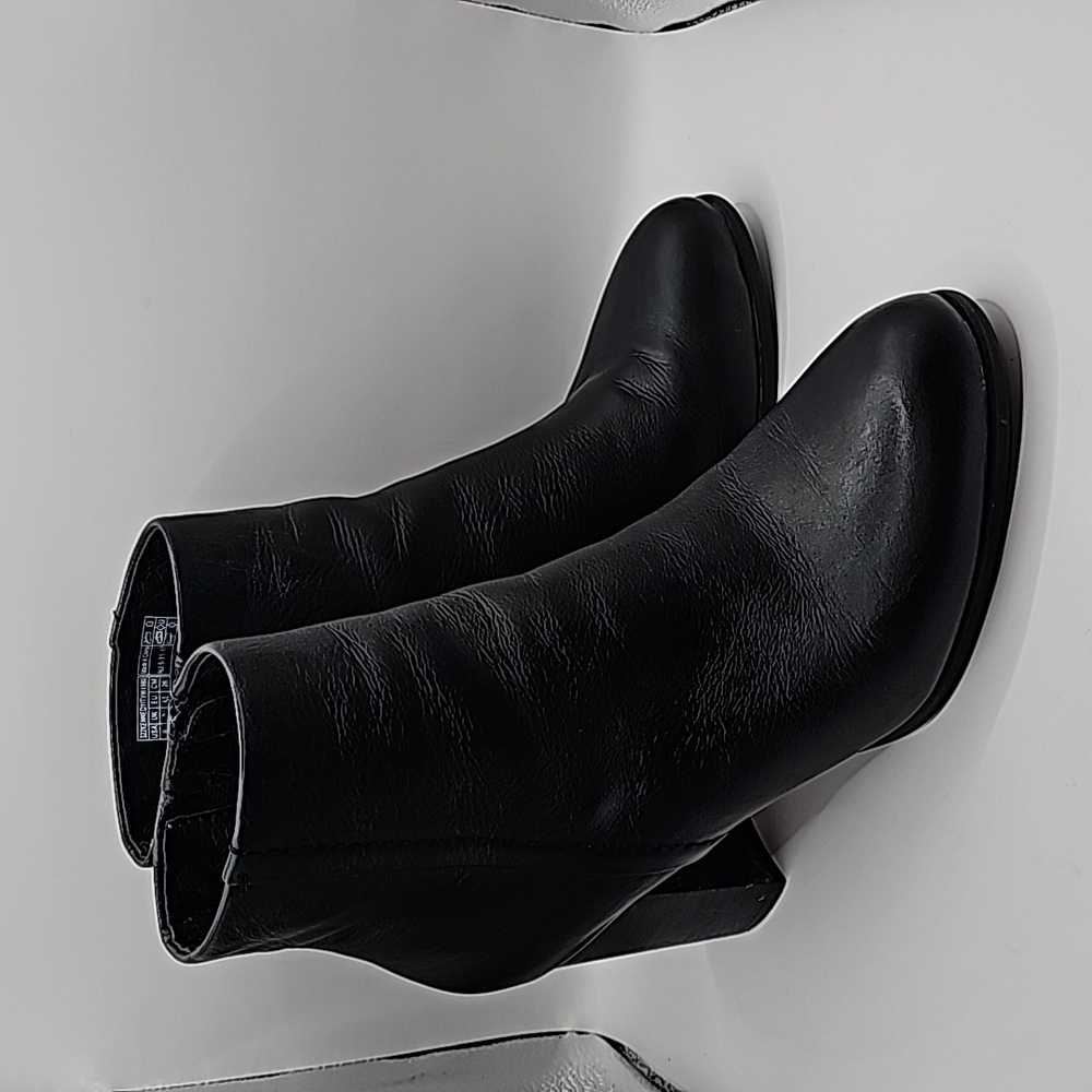 Vionic Kennedy booties black leather womens size 9